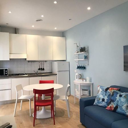 Casa Celeste Apartment Viareggio Ngoại thất bức ảnh