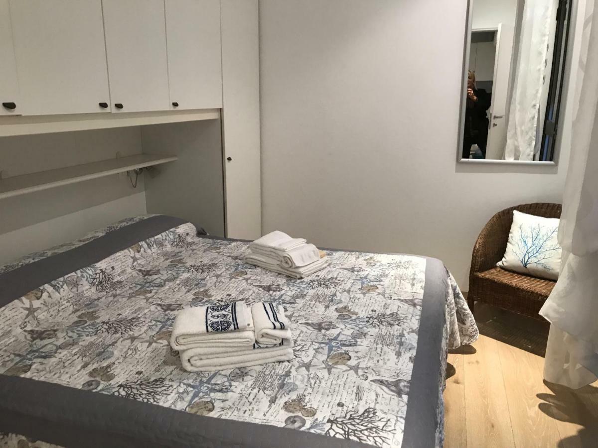 Casa Celeste Apartment Viareggio Ngoại thất bức ảnh